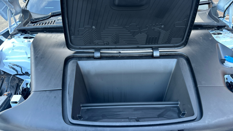 Volvo EX30 200kW SM Extended Range Plus 69kWh 5dr Auto Electric Estate